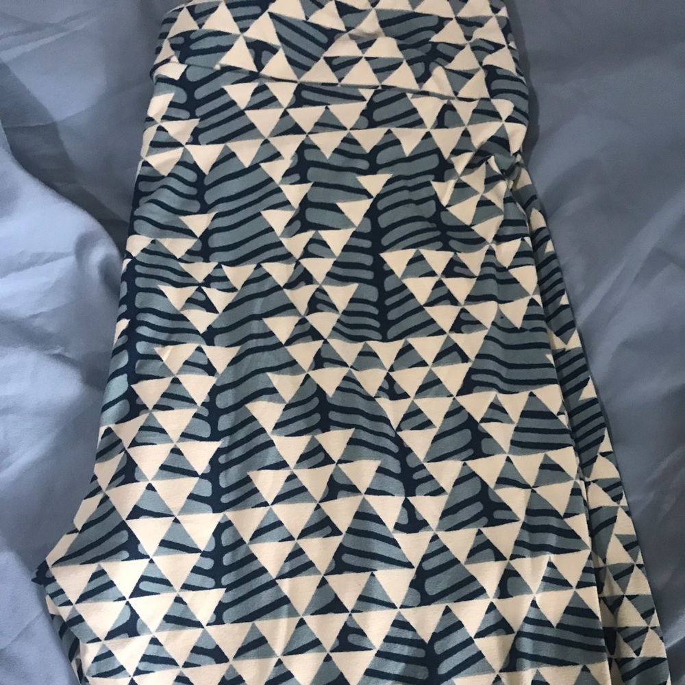 DESTASH! Blue geometric LLR leggings